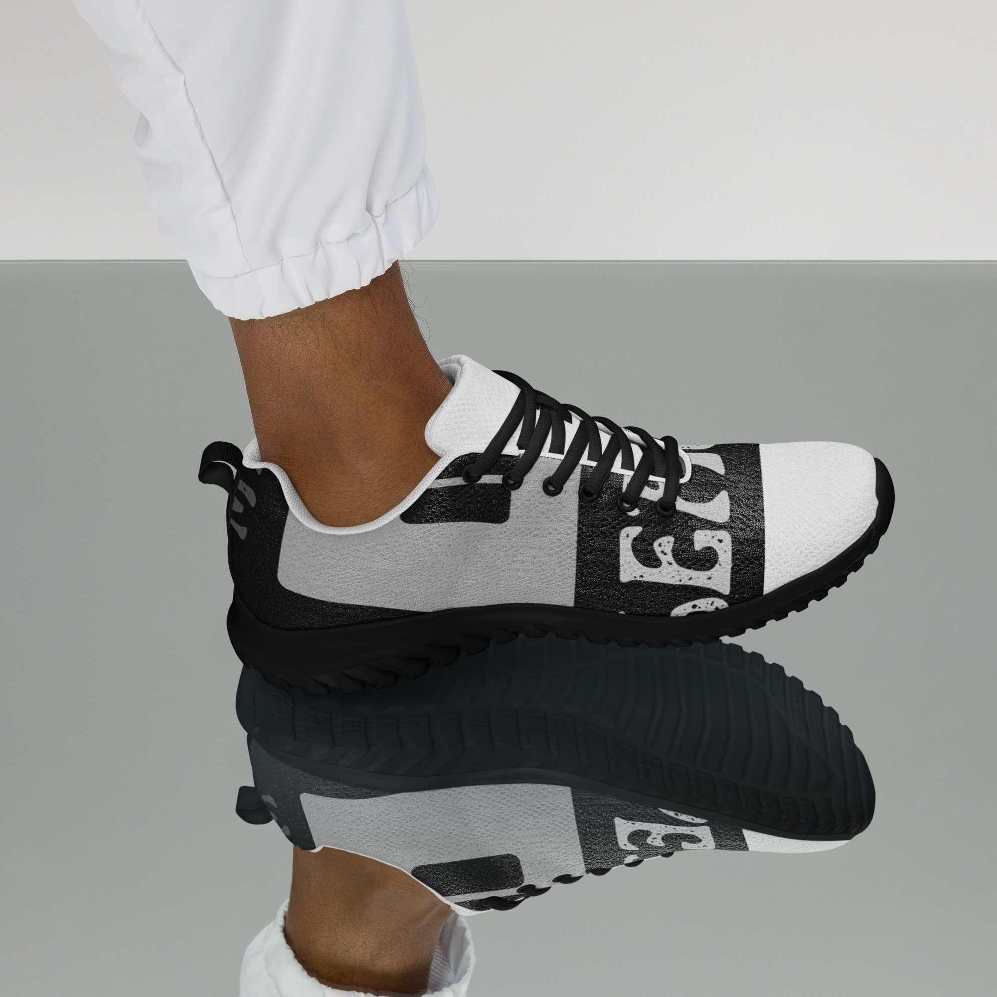 Men’s athletic shoes - Image 5